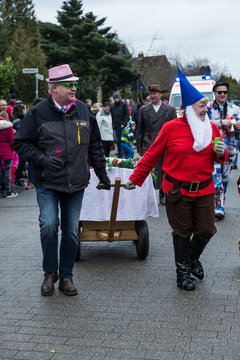 Bild 278 - Latuff Umzug